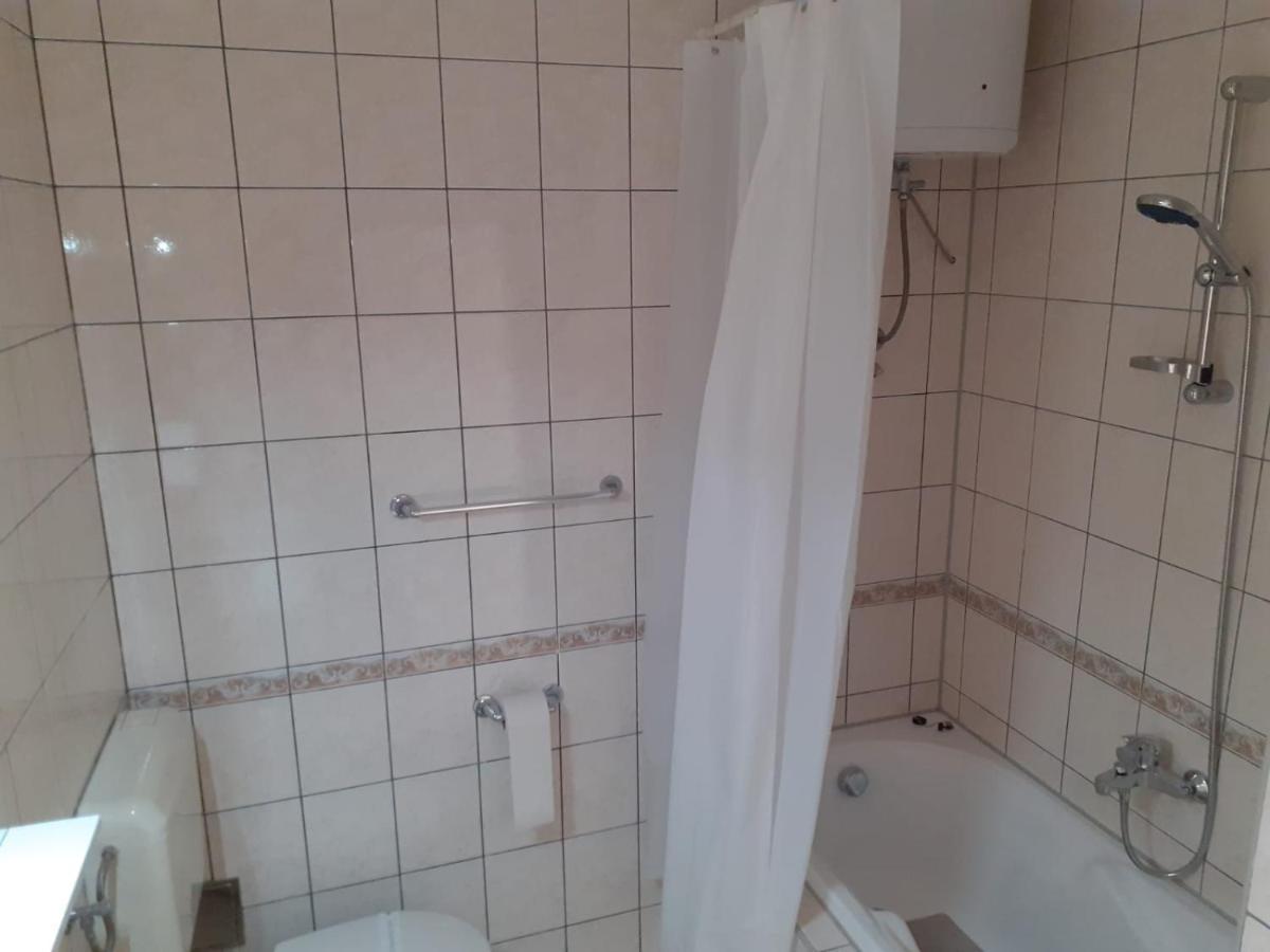 Apartments Vinea Baška Voda Exteriör bild