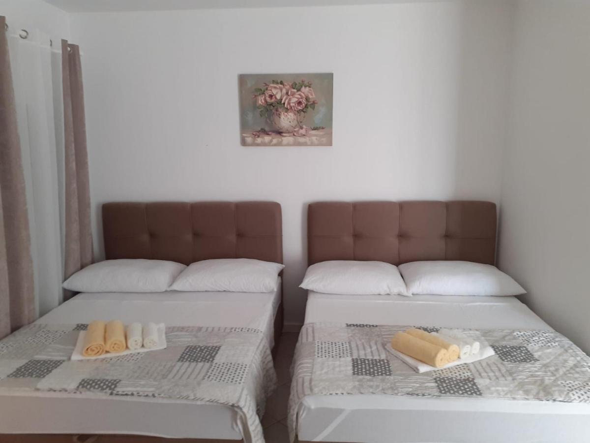 Apartments Vinea Baška Voda Exteriör bild